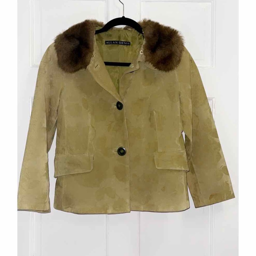 WOOL GREEN JACKET WITH FUR
